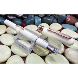 Pluma Conklin Mark Twain Crescent Ivory