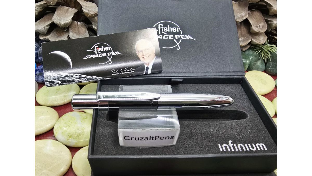 Bolígrafo Fisher Infinium Space Pen Black Titanium & Chrome